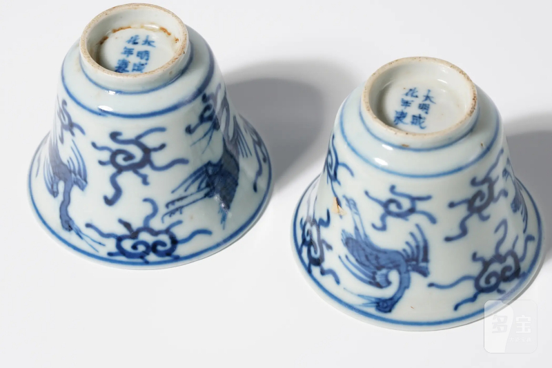 清中期 景德镇窑新渡青花云鹤纹杯一对 - 图8